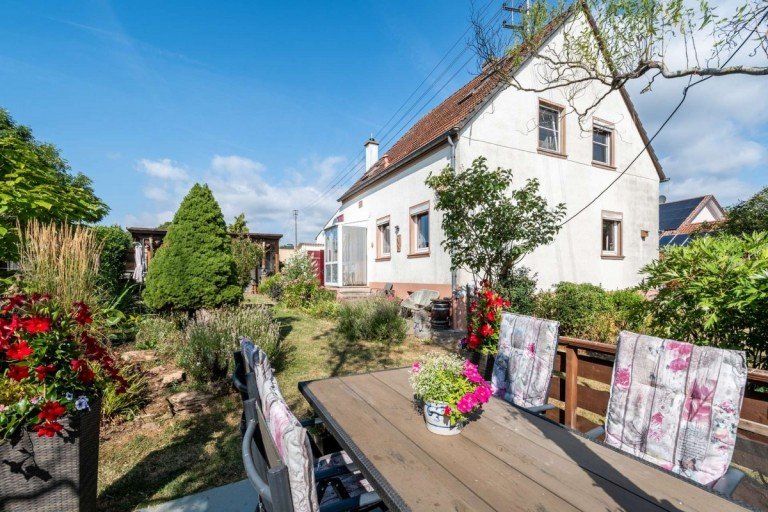 18392 Au�enansicht Ehlenz Haus Freistehendes Einfamilienhaus in Ehlenz I Toller Garten I 3 Schlafzimmer & 2 Badezimmer I Sauna