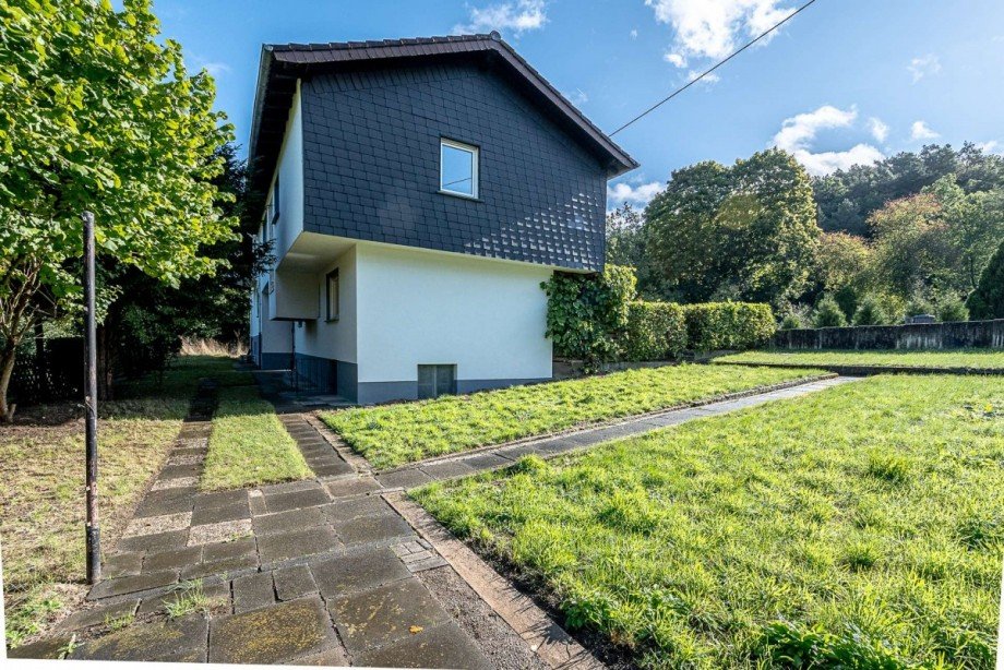 18326 Au�enansicht Einfamilienhaus Pomster