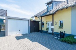 Hauptbild Doppelhaush�lfte mit Garage in ruhiger Wohngegend in Gerolstein I BJ 2003 I 4 Schlafzimmer I Garten