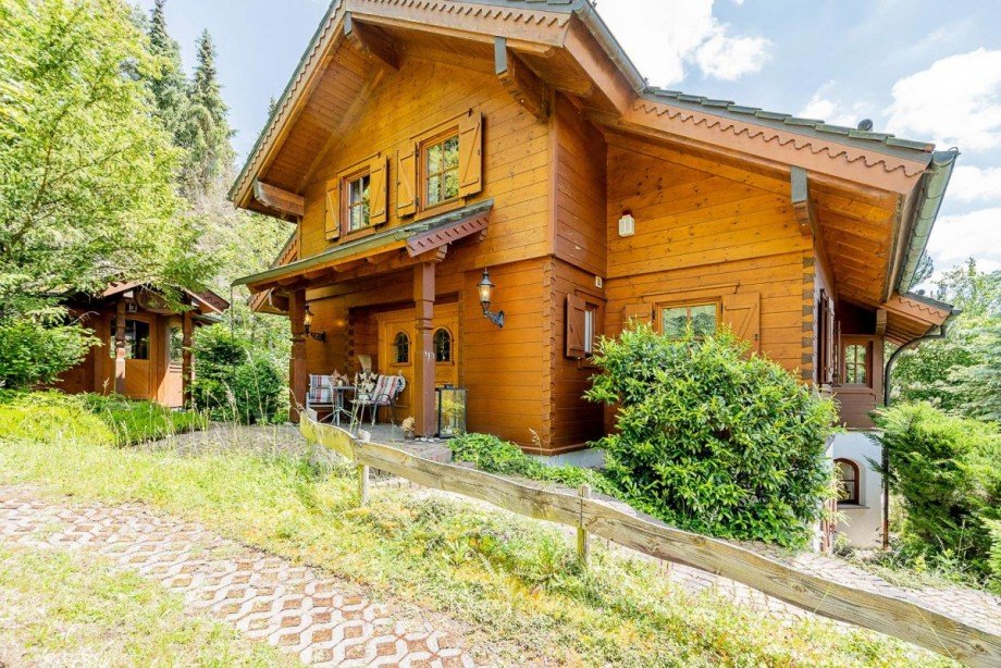 18383 Au�enansicht Haus Rockeskyll
