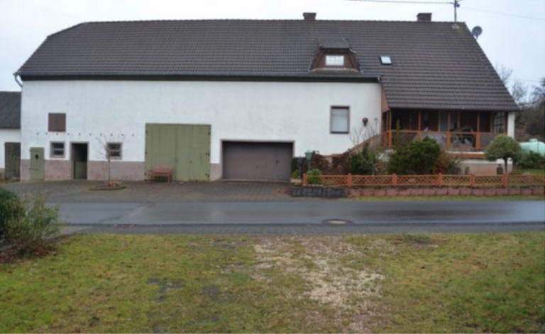 18014 Au�enbild Salm Einfamilienhaus Sanierungsobjekt in Salm
