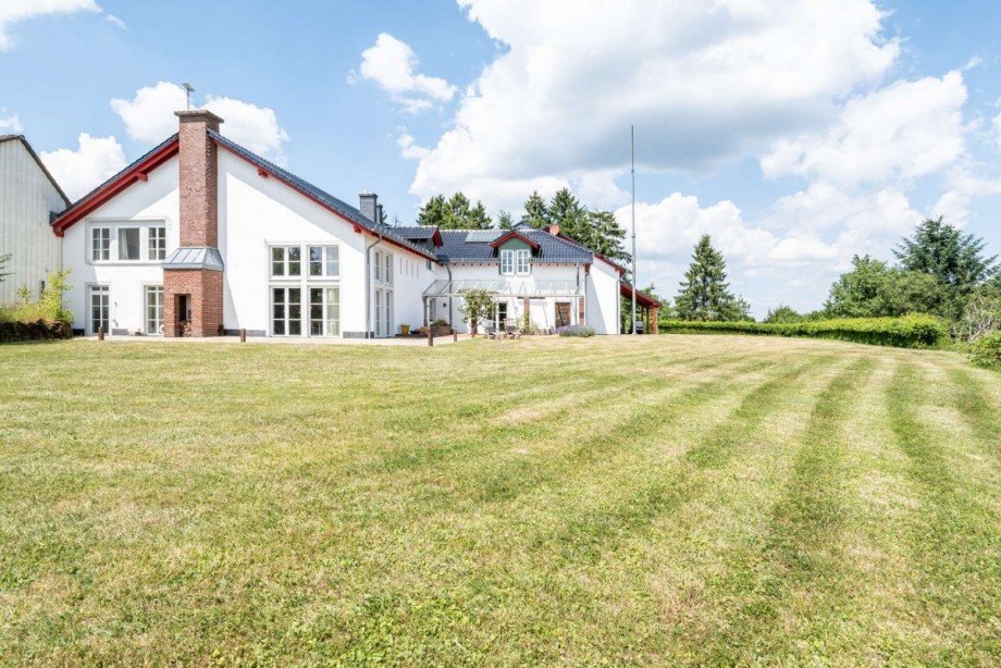 18389 Au�en Haus Mehren