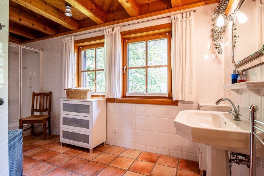 18383 Badezimmer Haus Rockeskyll