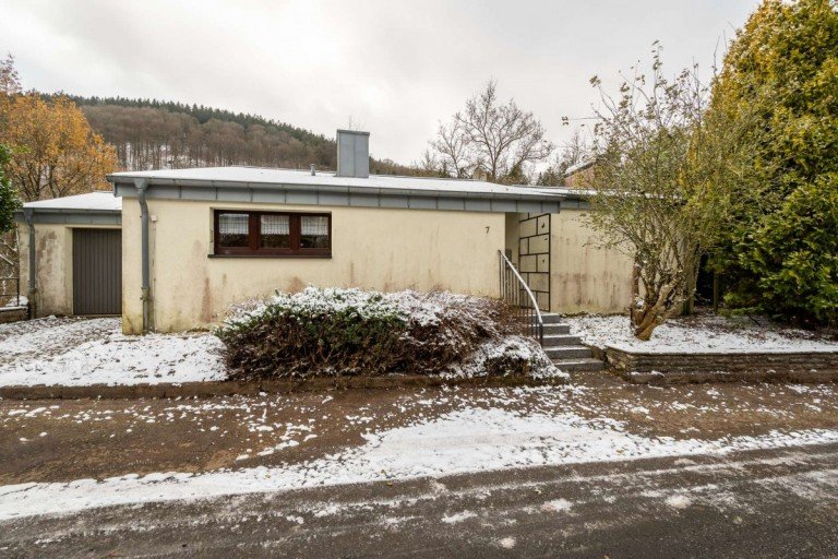 18273 Ansicht Gerolstein Haus Freistehendes Einfamilienhaus mit Einliegerwohnung in M�llenborn