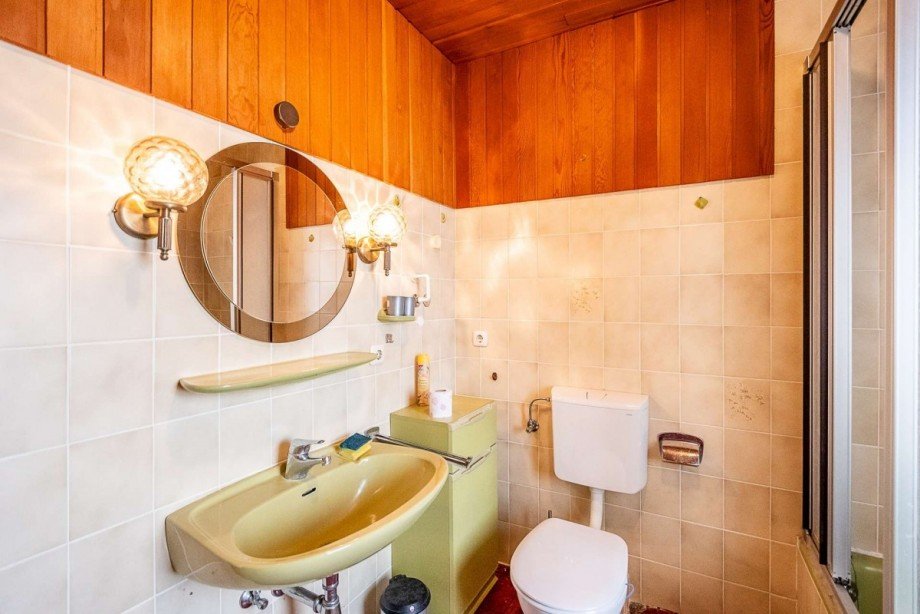 18361 Badezimmer Haus Immerath
