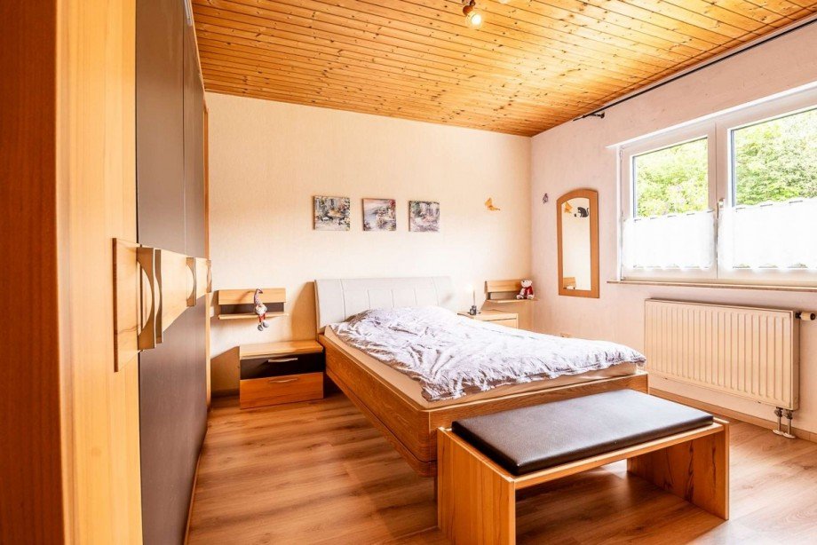 18380 Schlafzimmer Haus Rockeskyll