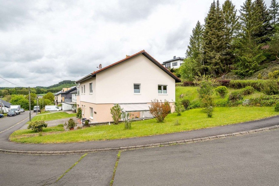 18380 Au�enansicht Haus Rockeskyll