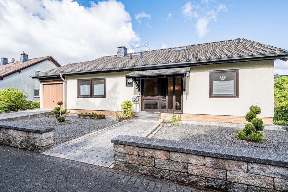 18385 Au�enansicht Einfamilienhaus Pelm