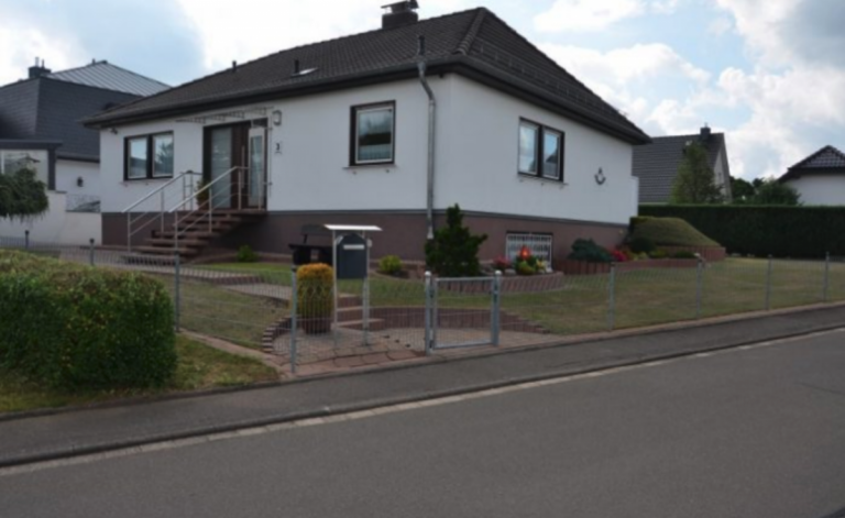 18028 Au�enbild Dahlem Einfamilienhaus Freistehendes Einfamilienhaus in Schmidtheim