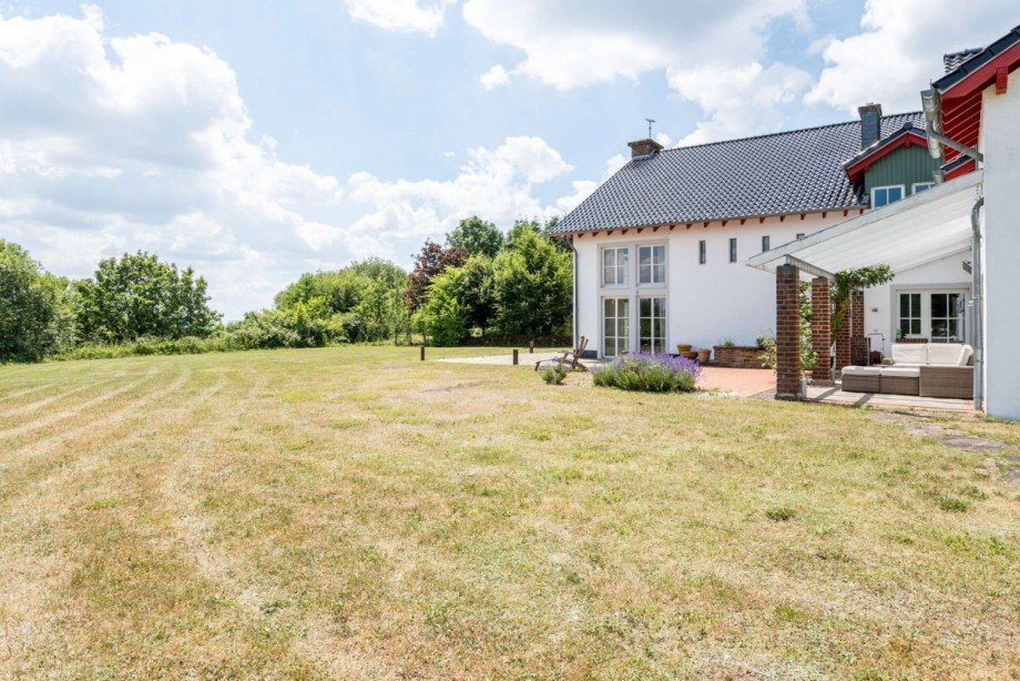 18389 Au�en Haus Mehren