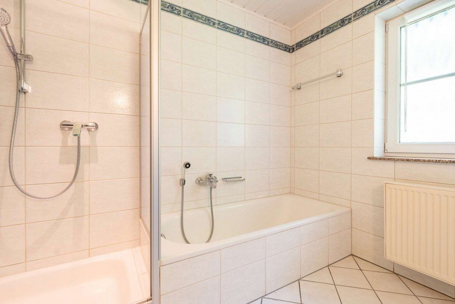 18359 Badezimmer Erdgeschosswohnung J�nkerath