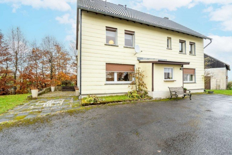 18272 Au�enbild Scheid Haus Freistehendes, modern & hochwertig ausgestattetes Einfamilienhaus mit Scheune & Weitblick in Scheid