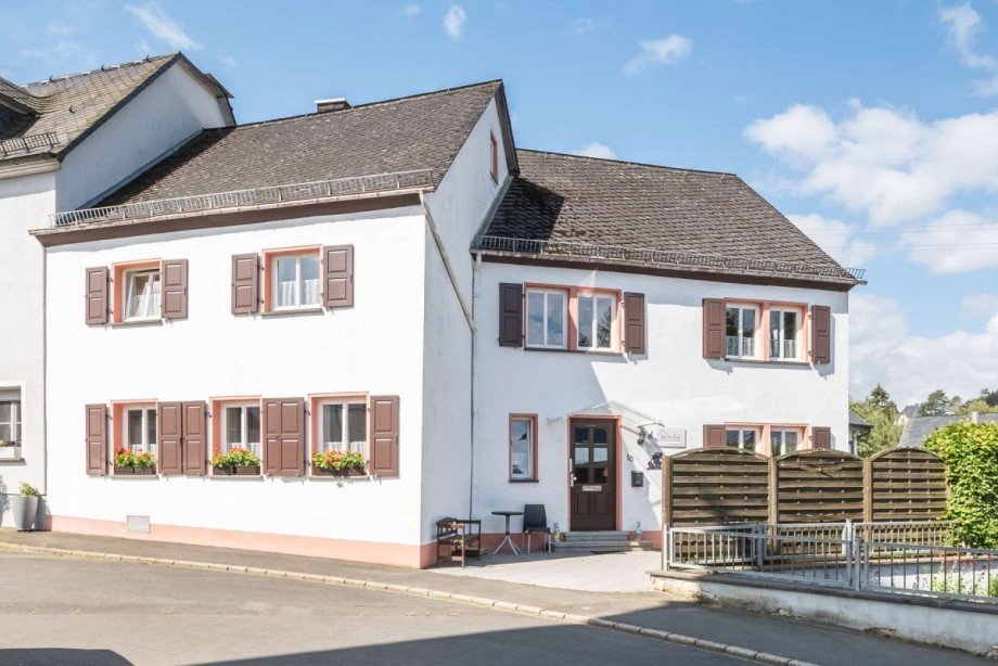 18241 Au�enansicht Einfamilienhaus Manderscheid