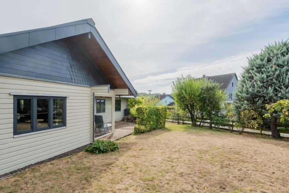 18394 Au�enansicht Bungalow Bettenfeld