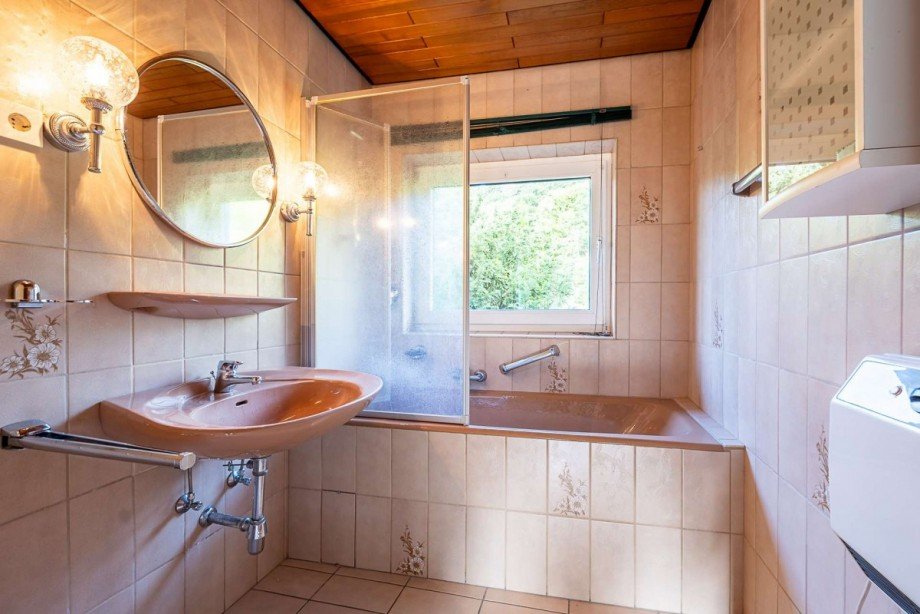 18326 Badezimmer Nebenhaus Einfamilienhaus Pomster