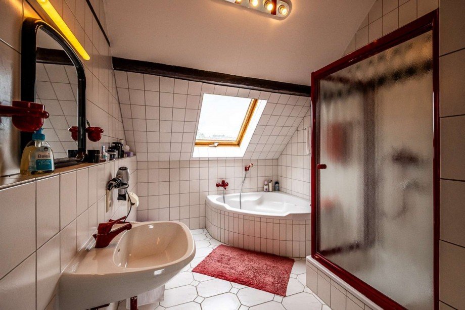 18361 Badezimmer ELW Haus Immerath