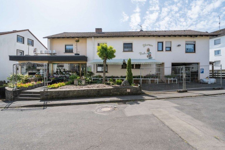 18248 Au�enansicht Daun Stadthaus NEUER PREIS! Sanierungsbed�rftiges Wohn- und Gesch�ftshaus in Daun - inkl. m�gl. Baugrundst�ck