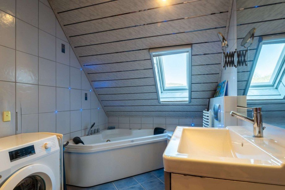 18369 Badezimmer Wohnung Schleiden