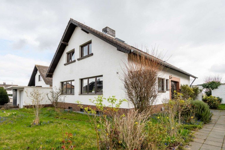 18219 Au�enansicht Z�lpich Haus Freistehendes Einfamilienhaus in ruhigen Wohngebiet mit Garten & Garage in Z�lpich - PROVISIONSFREI