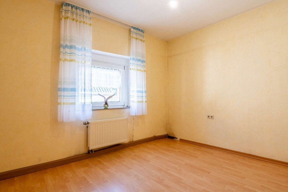 18401 Schlafzimmer Haus Rockeskyll