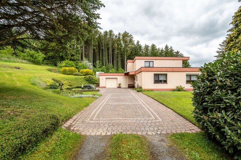 18375 Au�enansicht Kyllburg Haus Bungalow mit Staffelgeschoss in Kyllburg I Kubische Bauweise I Park�hnliches Grundst�ck