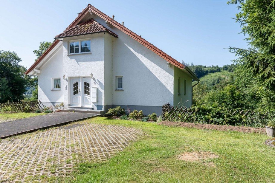 18359 Au�enansicht Erdgeschosswohnung J�nkerath