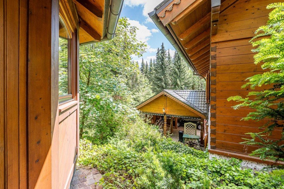18383 Au�en Haus Rockeskyll