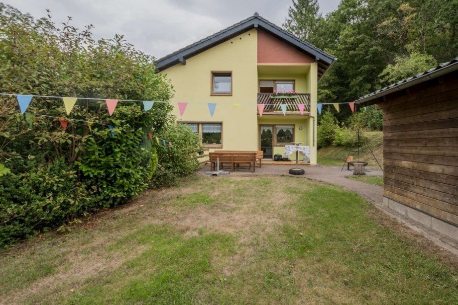 18397 Au�enansicht Haus Densborn