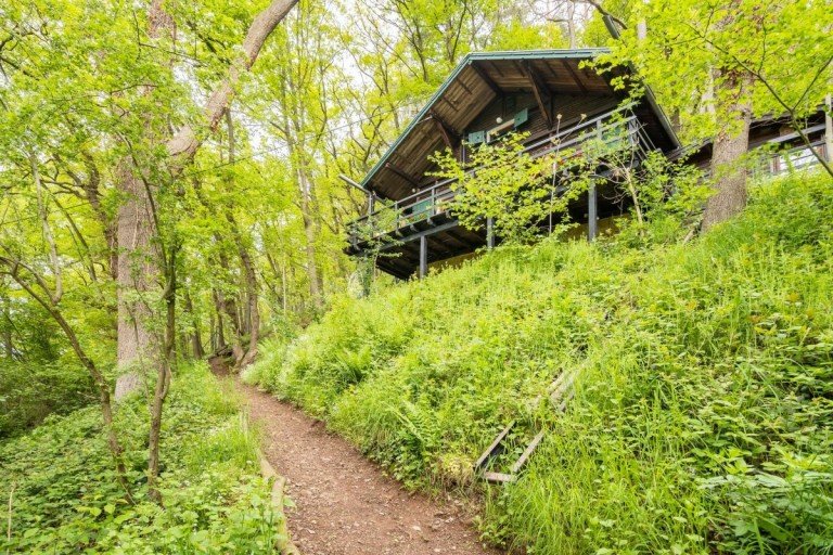 18175 Au�enansicht Heimbach Ferienhaus Freistehendes Ferienhaus mit gro�em Grundst�ck mitten im Wald ohne Nachbarn - PROVISIONSFREI