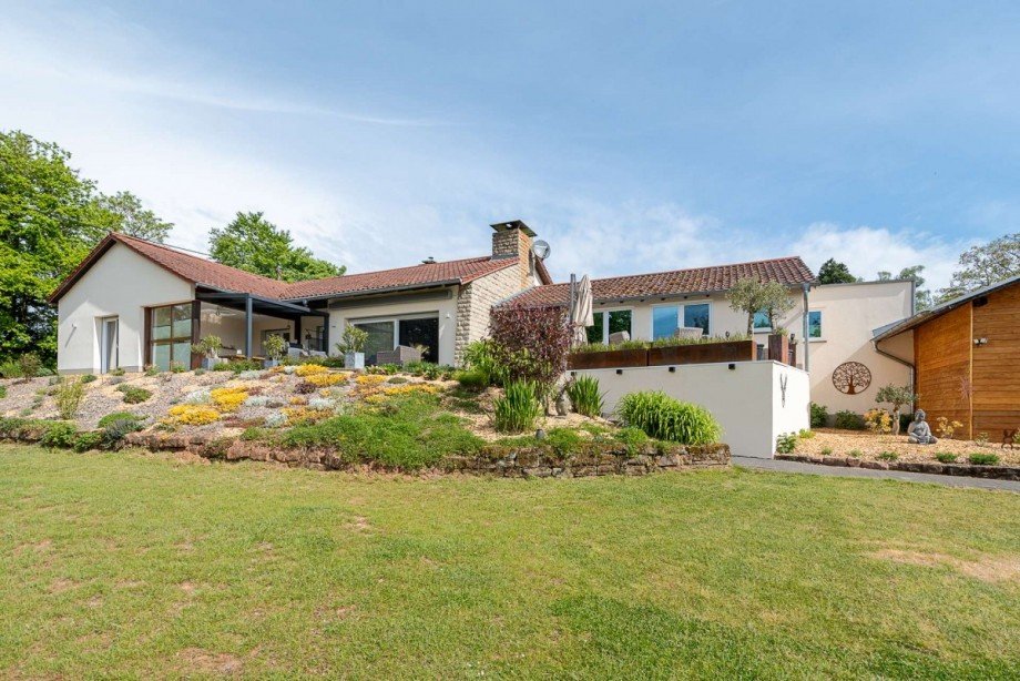 18373 Au�enansicht Bungalow Oberkail